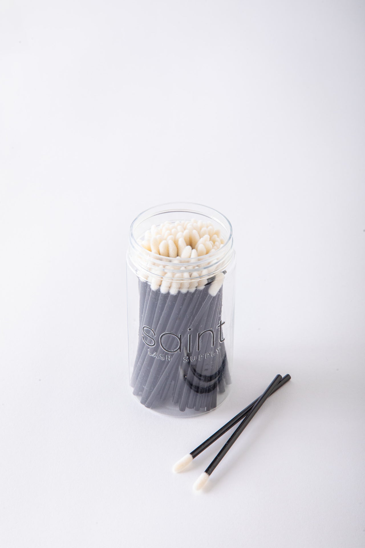 LINT-FREE APPLICATOR