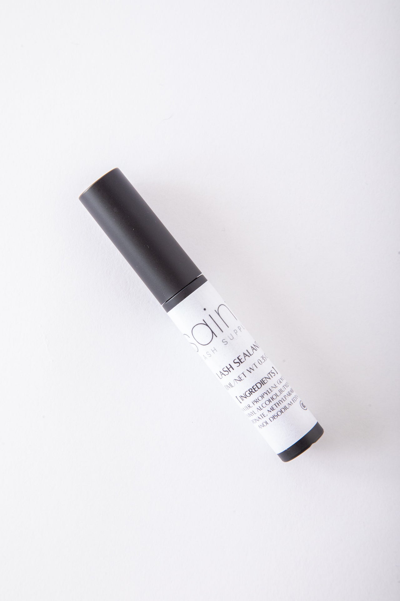 LASH SEALANT