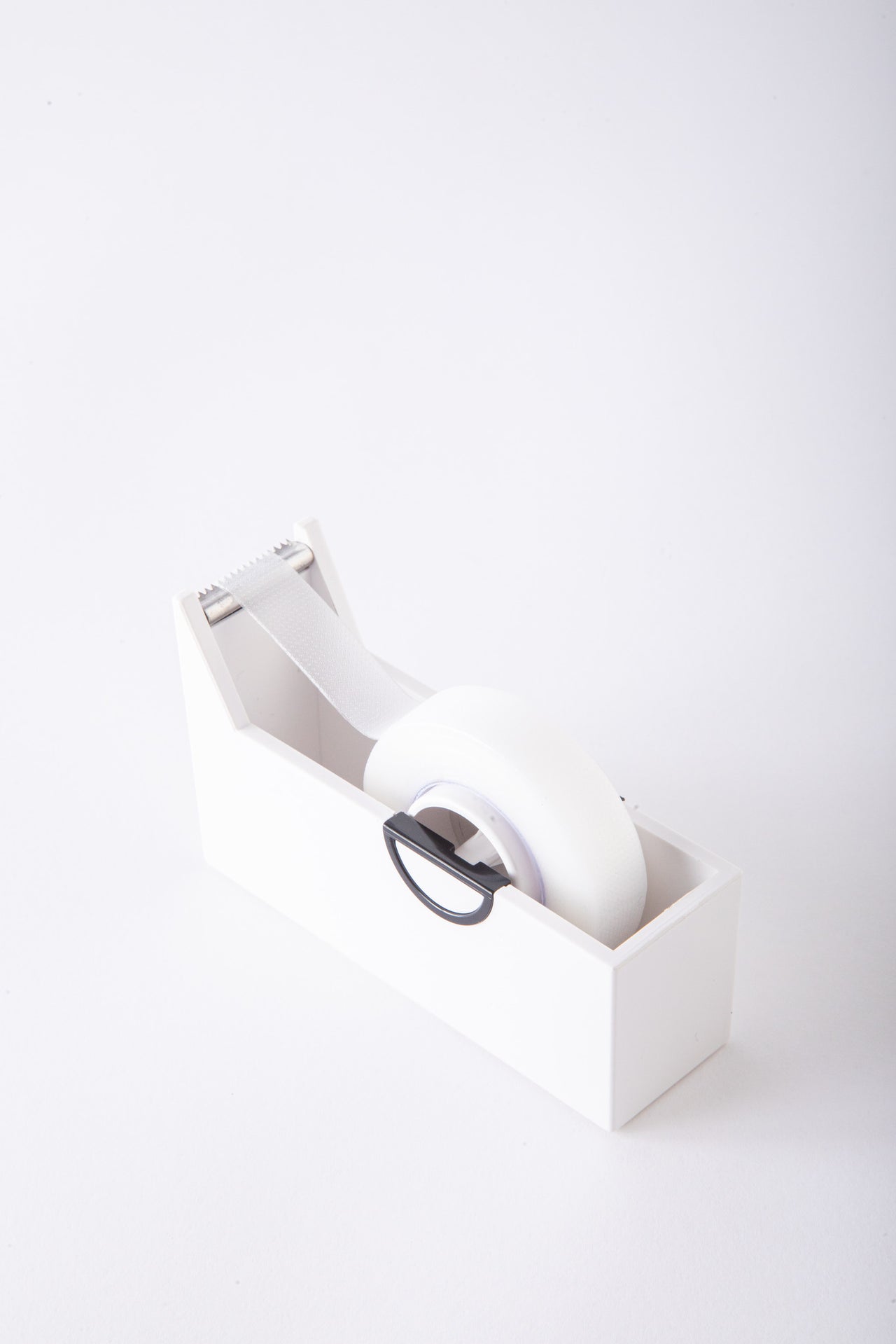 SINGLE TAPE DISPENSER